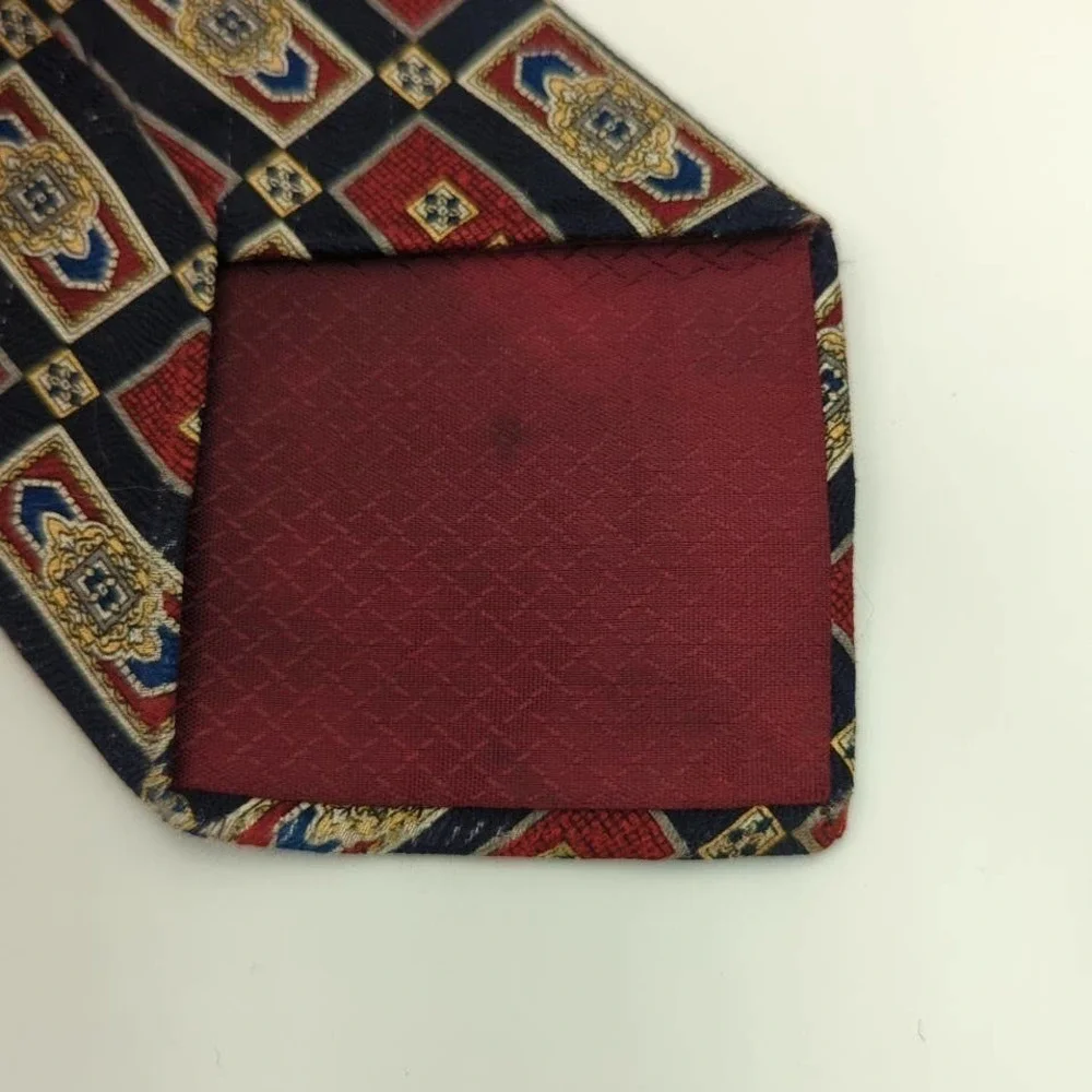 PIERRE Balmain Paris All Silk Regal Print Neck Tie Classic Retro Made in the USA